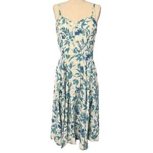 Lightweight Embossed Garden Print Dress 👗🎀